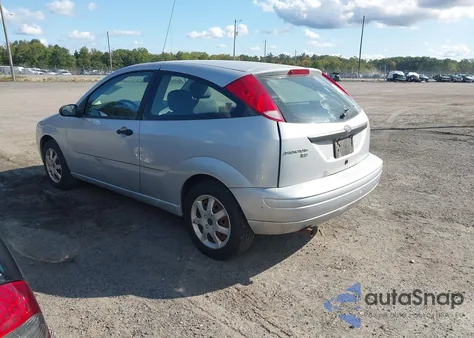 2005 Ford Focus Zx3 z USA, uszkodzony, nr VIN 3FAHP31N35R149722